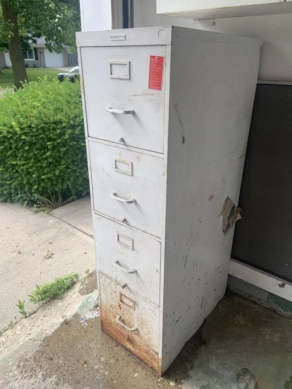 Metal 4 drawer garage cabinet