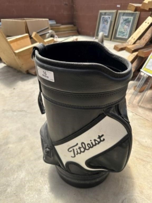 Titleist Golf Bag Desk Caddy