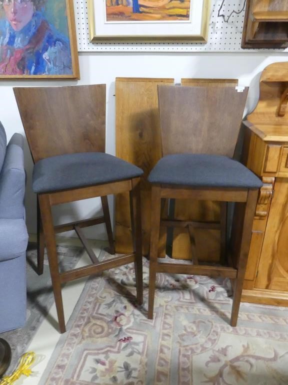 PAIR OF CONTEMPORARY PADDED BAR STOOL