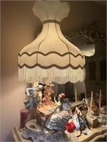 CAPODIMONTE PORCELAIN TABLE LAMP - ITALIAN