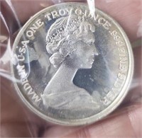 1987 1 Troy ounce .999 fine silver maple leaf