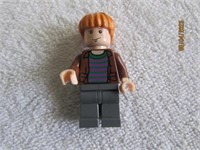 LEGO Minifigure Ron Weasley Brown Open Shirt