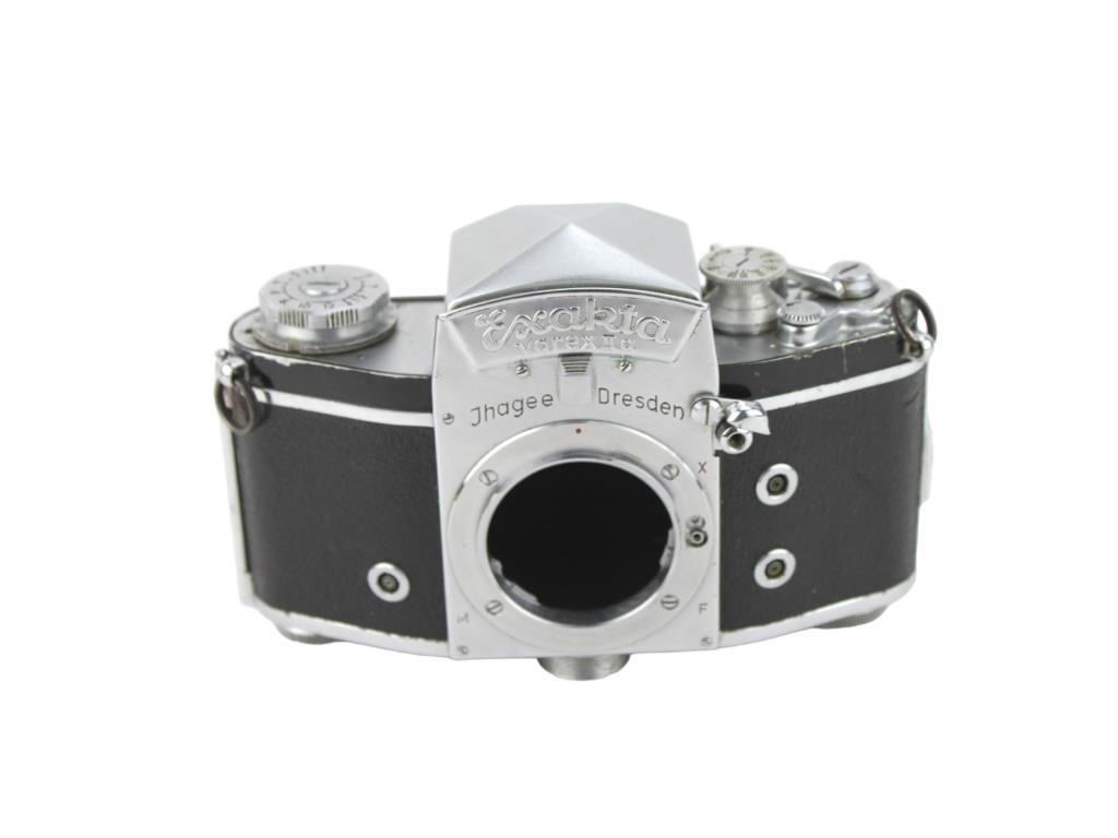 IHAGEE DRESDEN EXAKTA VAREX IIa SLR CAMERA BODY