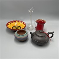 Pottery & Glass Collectibles
