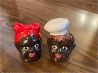 Vintage Salt/Pepper Shakers