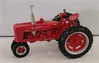 Franklin Mint Farmall H 1/12