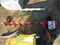 TRACTOR SUPPLY POST HOLE DIGGER