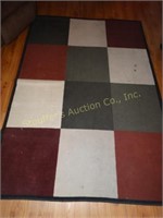Area rug, 5' x 7' shows wear, matches #13