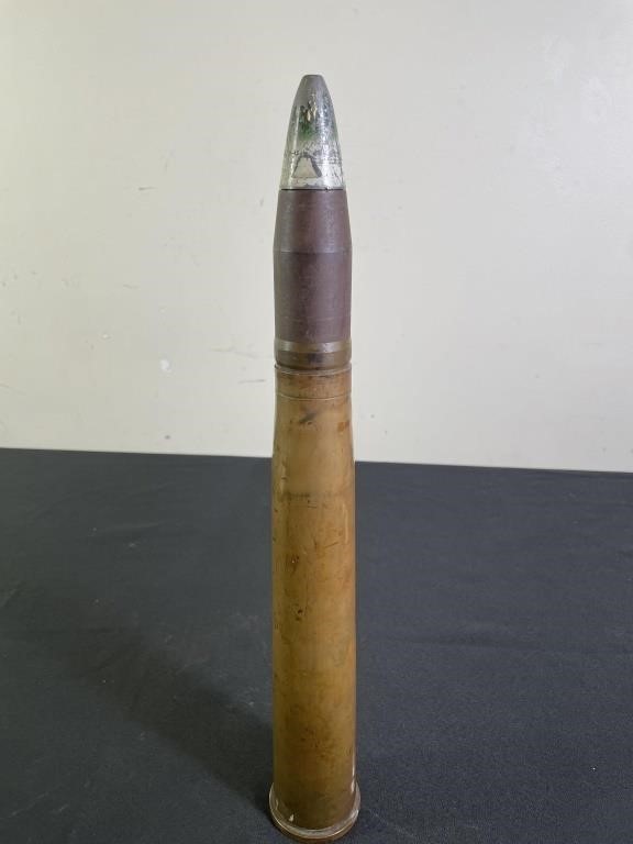 Antique 40mm MKII decommissioned Artillery Shell