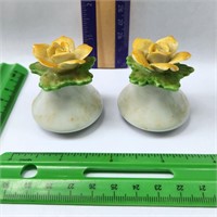 Japan Salt&Pepper shaker flower set