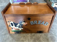 Farmcore Happy Cow Wooden Bread Box