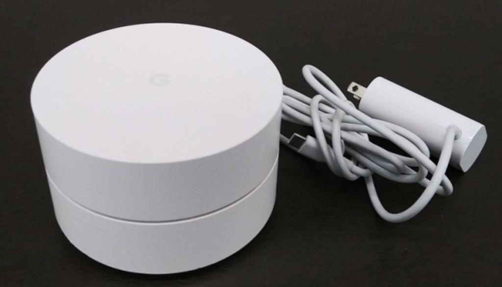 Google WiFi - Powers On