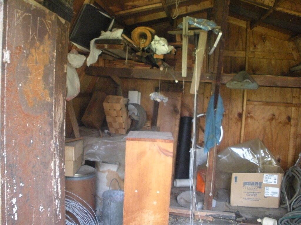 ESTATE AUCTION GILPIN TWP CAR-HOUSE & CONTENTS