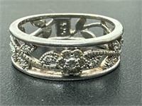 Sz.8 925 Sterling Silver Ring 2.88 Grams