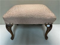 PRETTY VINTAGE CARVED WOODEN LEGS FOOTSTOOL