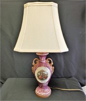 Classic Victorian Style Lamp with Shade
