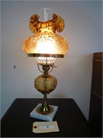 FENTON TABLE LAMP
