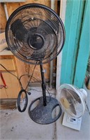 Lasko Misting Fan / Small Fan