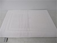 24" x 36" Mineral Spring Cotton Bath Mat, White