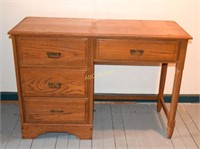 Wood Desk w/4 Drawers 17"x44"x31"h and Wood