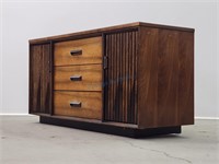 Bassett Furniture Compact Walnut Sideboard Buffet