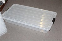 SELECTION OF STORAGE BOXES