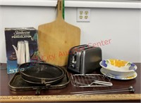 Kitchen Lot- New Toaster, Pizza Board, Strainer