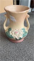 Hull Water Lily Vase
