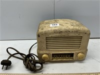 Vintage Radio Made By Airline