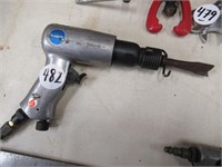 PNEUMATIC AIR CHISEL