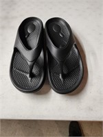 Flip Flops Size 42 Mens 11 Black