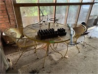 VINTAGE MID CENTURY YELLOW PATIO TABLE & CHAIRS