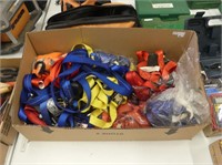 BOX: LARGE QTY. OF RATCHET STRAPS