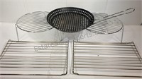 Lot of cooling racks and grilling racks