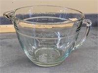 ANCHOR HOKING 8 CUP / 2 QUART GLASS MEASURER
