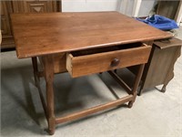 Table with drawer 42x31x 29