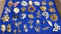 Jewelry - Brooches / Pins