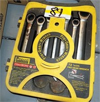 GEAR RATCHET WRENCHES  GOOD