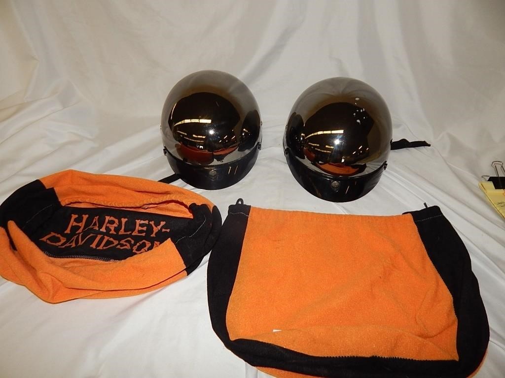 Set of 2 Harley Mortorcycle Helmets Size L & M