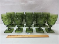 RETRO GREEN FOOTED WATER GOBLETS