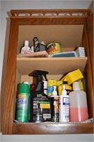 CONTENTS OF CABINET CLEANING SUPPLIES