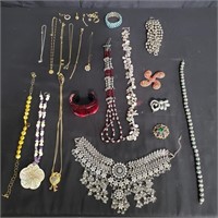 Group of costume jewelry