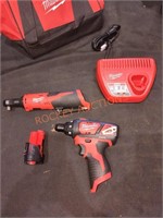 Milwaukee M12 1/4" hex screwdriver & 3/8" ratchet