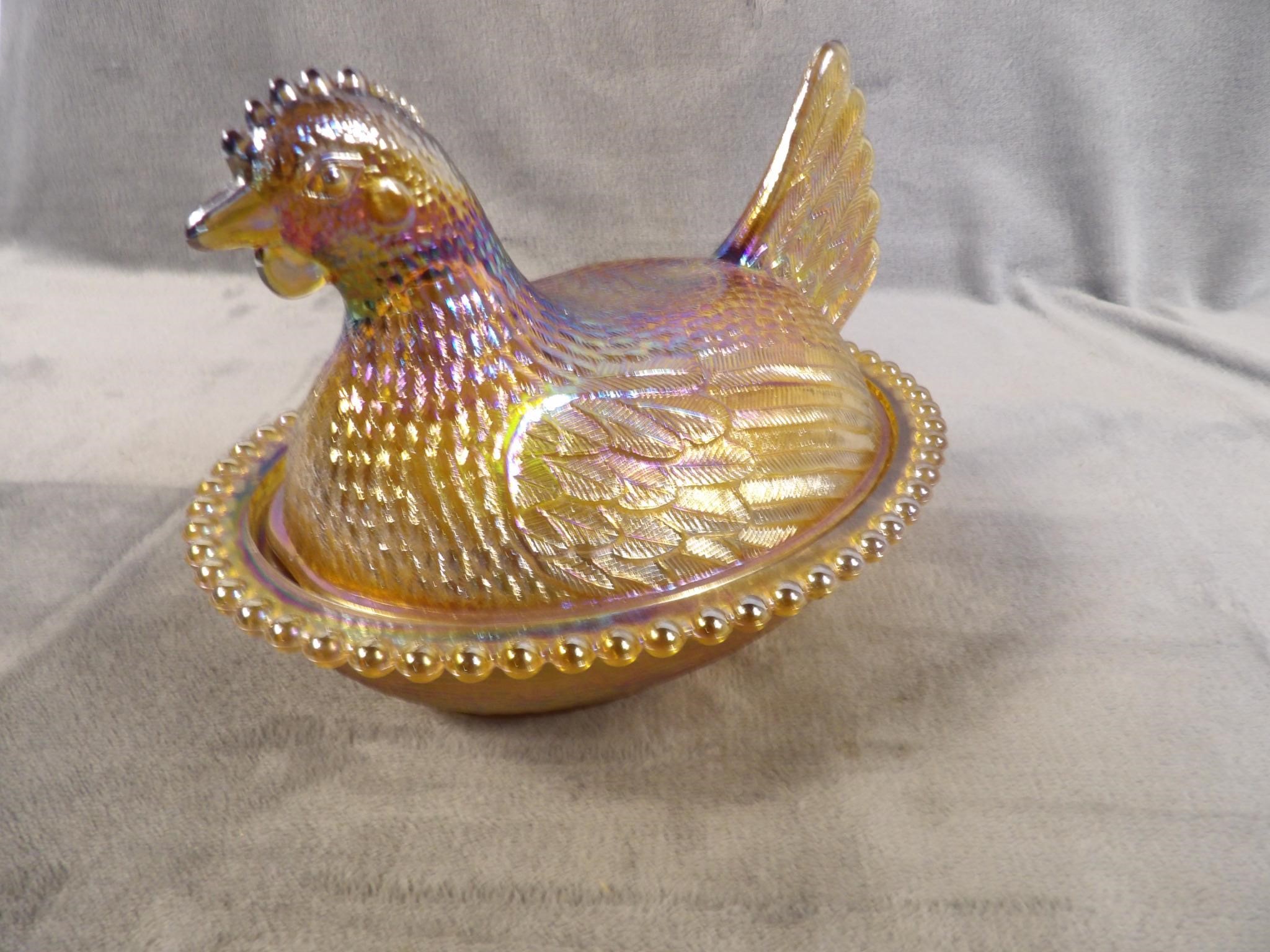 Indiana Glass Hen on a Nest Amber Iridescent