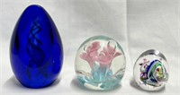 3 Beautiful Art Glass Paperweights