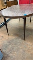 KITCHEN TABLE FORMICA TOP METAL LEGS WITH TWO