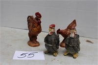 2 HEN AND ROOSTER SETS FIGURINES