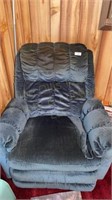 Lane Recliner (needs to be cleaned)