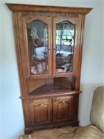 Corner Cabinet - Read Details