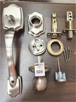 KWIKSET DOOR HANDLE SET